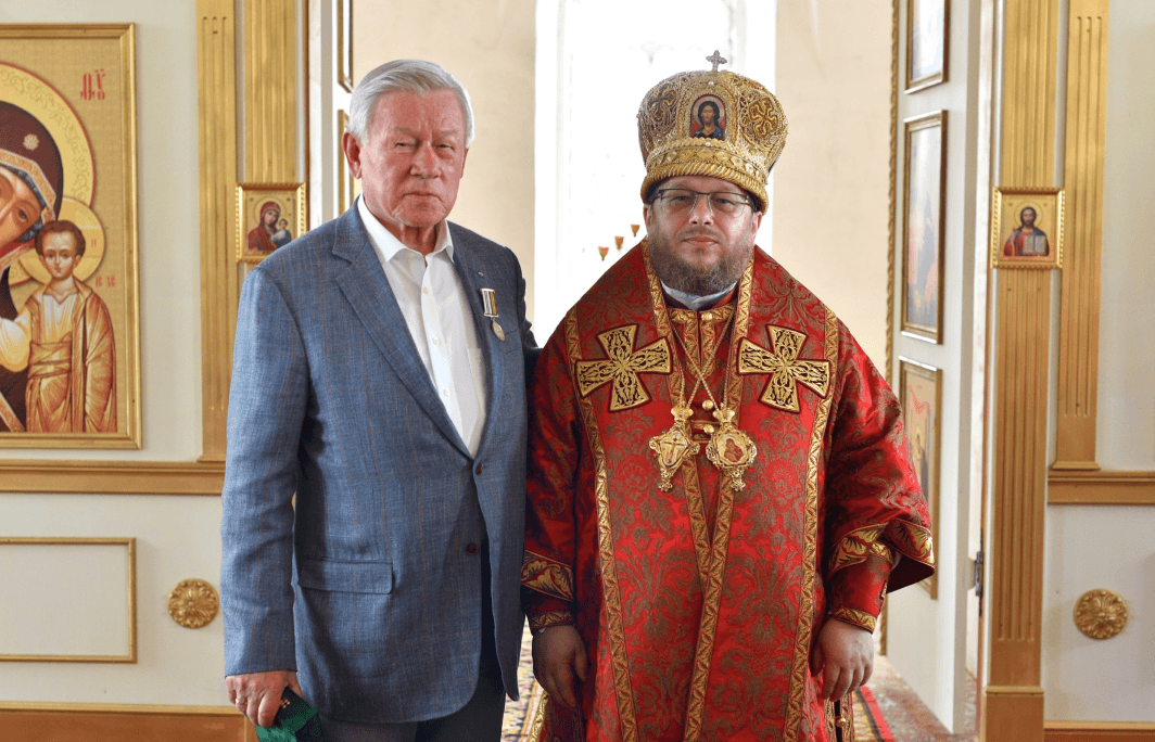 Возрождение святыни: в храме Черновского прошла архиерейская служба